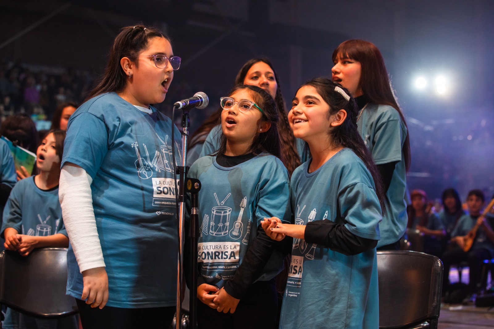nuestras cantantes en el concierto de Tecnópolis